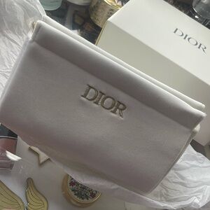 Dior 2025 Winter White Velvet Trousse
Pouch Limited Edition Cosmetic
Makeup Bag